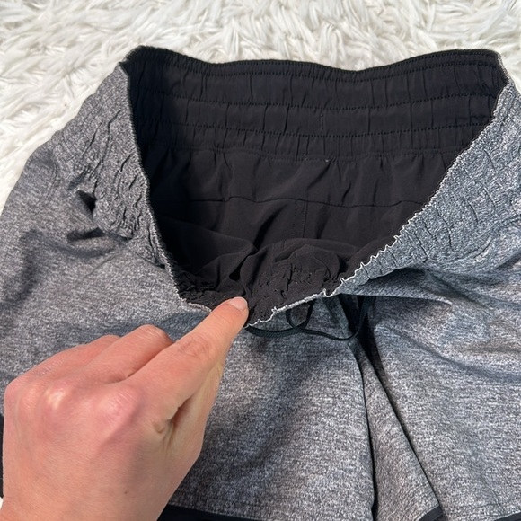 Lululemon Choose A Side Short *3" Heather Lux Multi Black / Black - Picture 2 of 7